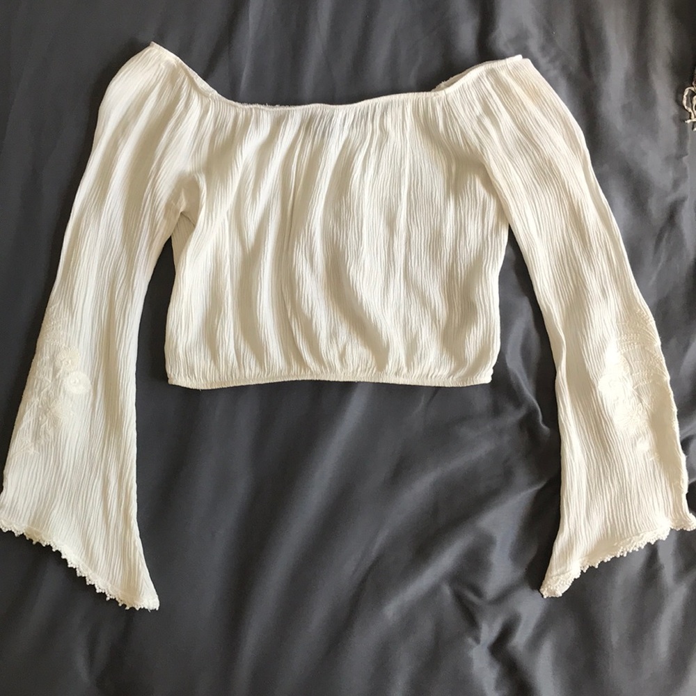 White long sleeve crop top from Forever 21